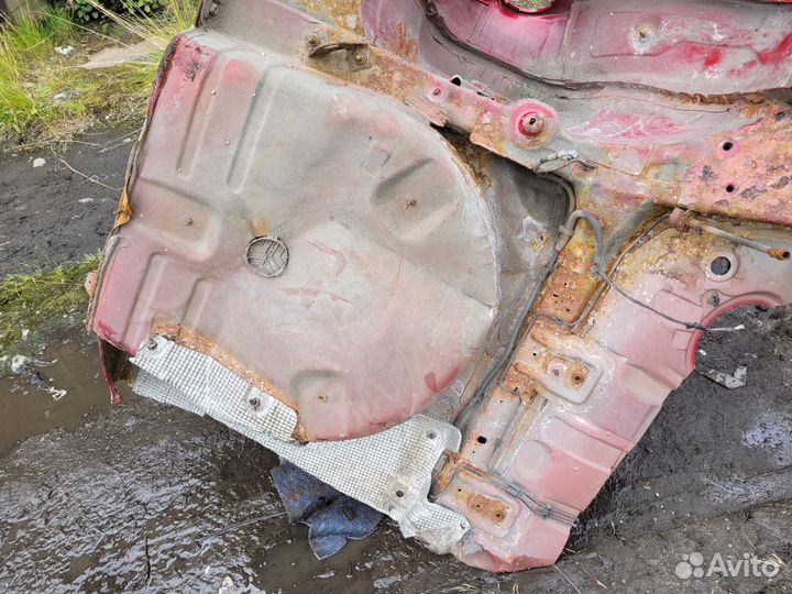 Ванна багажника на Peugeout 308