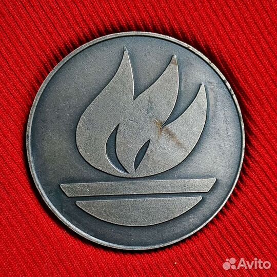 Болгарская настольная медаль Шипка