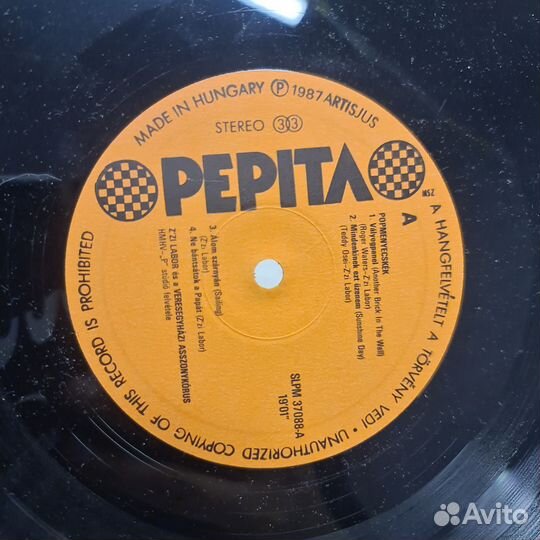 Z'Zi Labor – Popmenyecskék пластинка LP