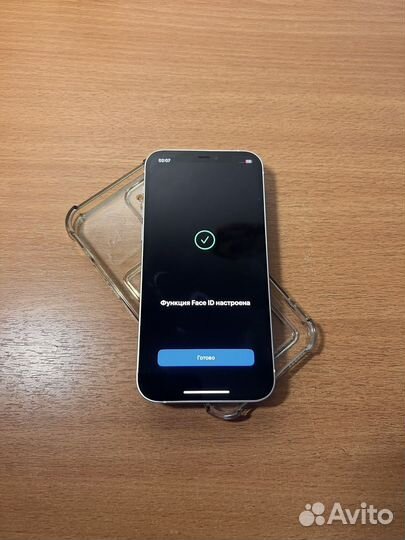iPhone 12, 64 ГБ