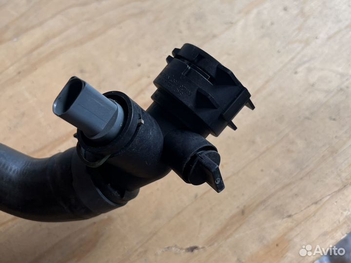 Патрубок озлаждения Audi q5 rest CNC 2.0