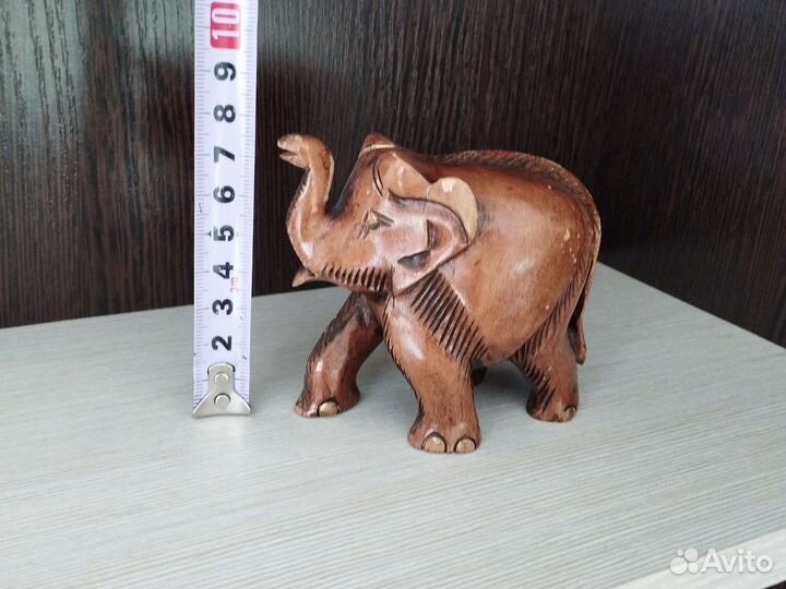 Деревянный индийский слон