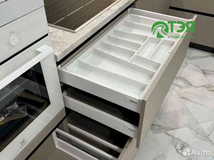 Кухня матовая