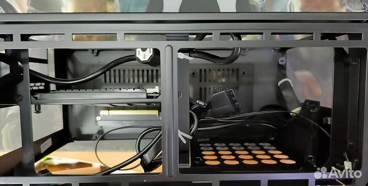 Корпус Lian Li A4 H2O