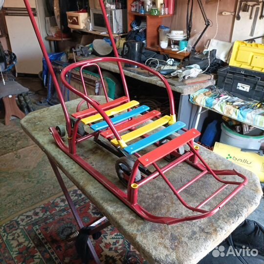 Детские санки на колесах