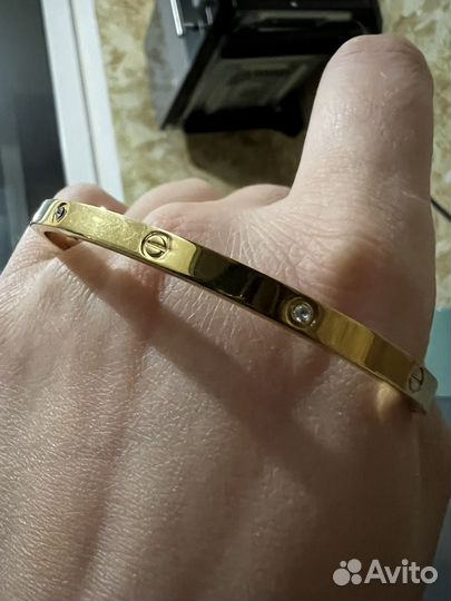 Женский браслет Cartier