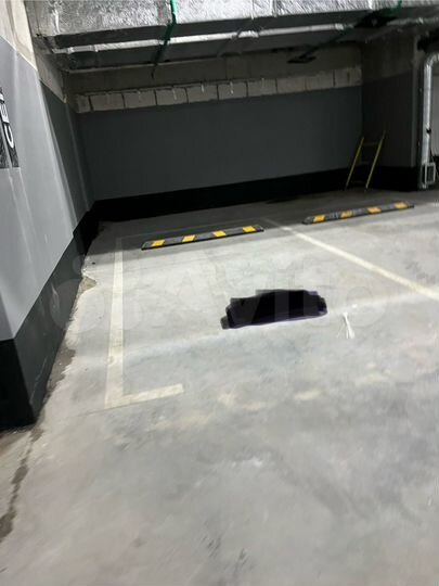 Машиноместо, 14 м²