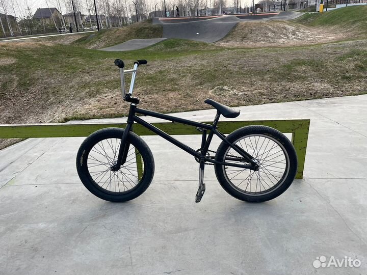 BMX полукастом на основе Radio Comrad 2016