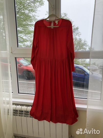 Платье угиверсальное красное атласное h&m размер M