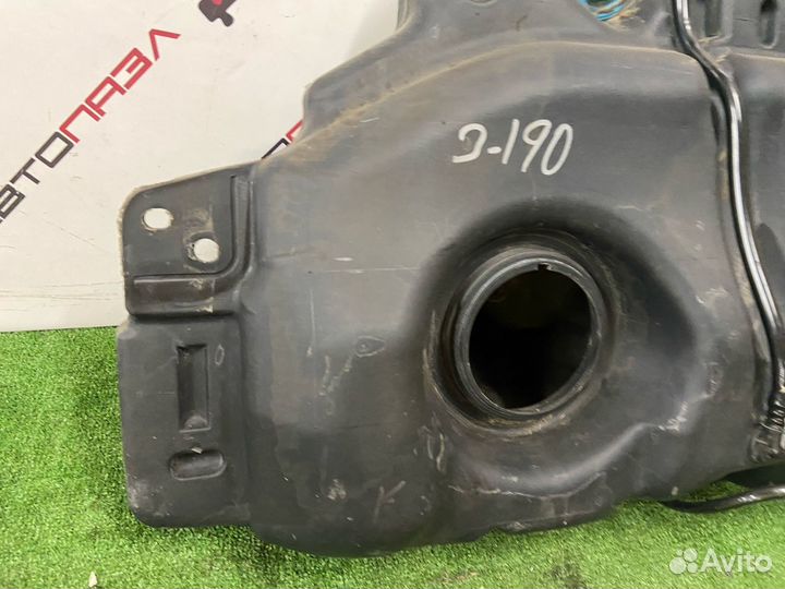 Бензобак топливный бак Renault symbol