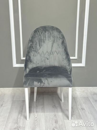 Стол в гостиную \ оплата при получении