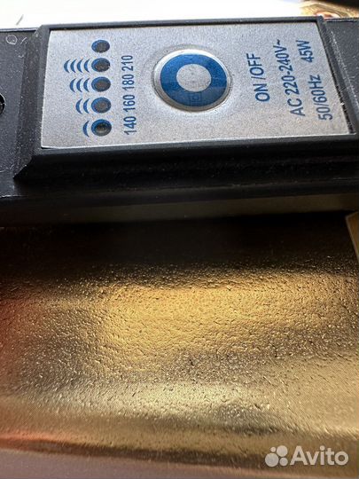 Плойка выпрямитель для волос