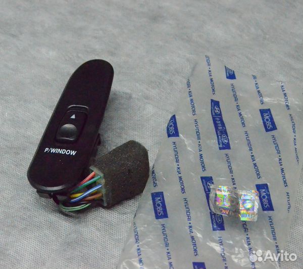 Кнопка Стеклоподъемника Porter 1 Правая
