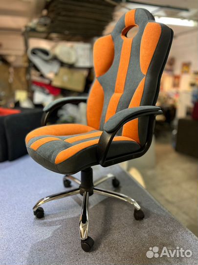 Компьютерное кресло