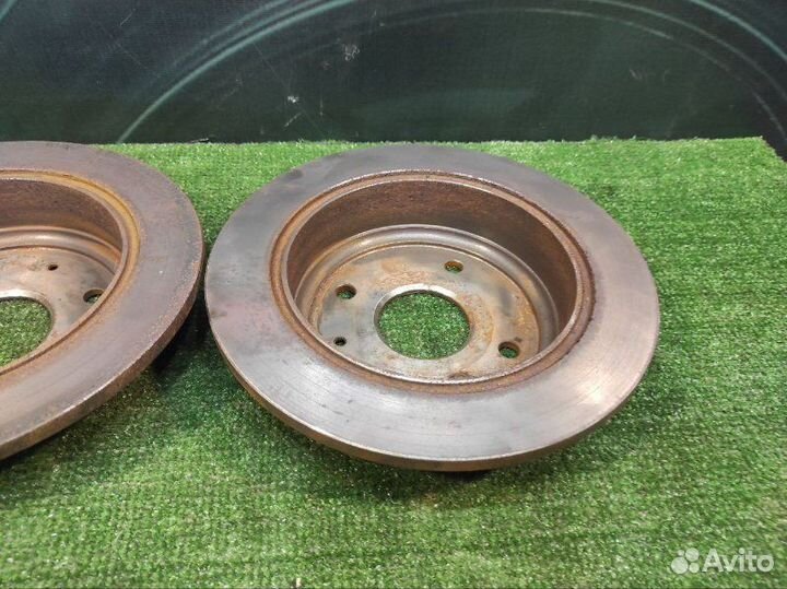 Тормозной диск задний Chevrolet Lacetti хэтчебек