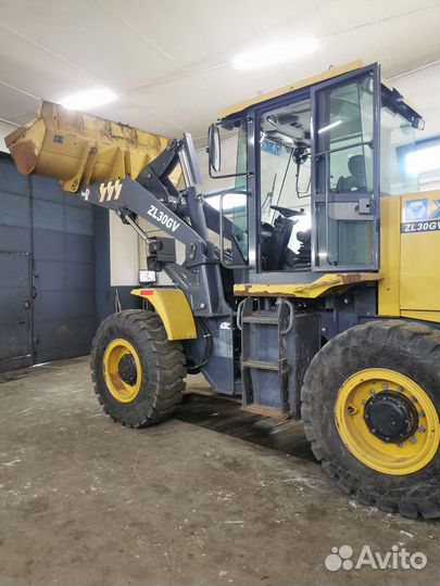 Фронтальный погрузчик XCMG ZL30GV, 2018