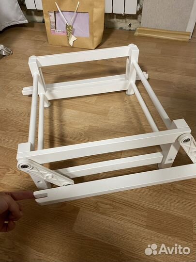 Маятник для круглой кроватки