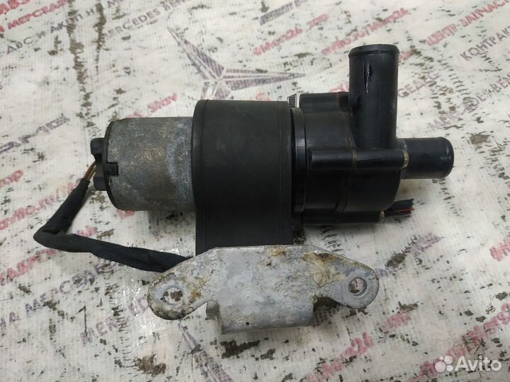 Насос доп водяной w210 w202 w124 Mercedes