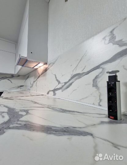 Кухня в стиле минимализм