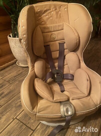 Детское автокресло hb