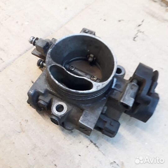 Дроссельная заслонка Пежо 206 1,4