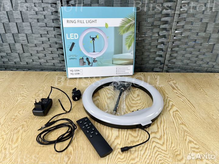 Кольцевая лампа YQ-320
