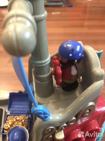 Пиратский корабль ELC