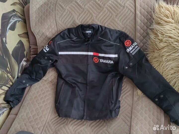 Мотокуртка yamaha
