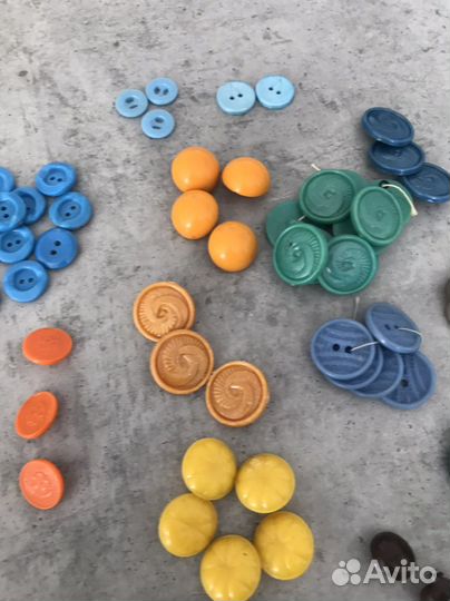 Пуговицы