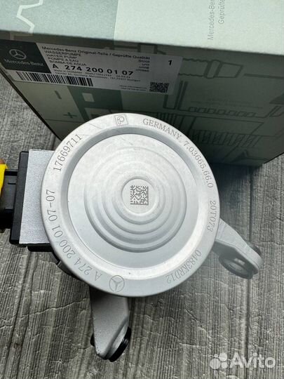 Помпа Mercedes A2742000107 C180 C200 E200 E250