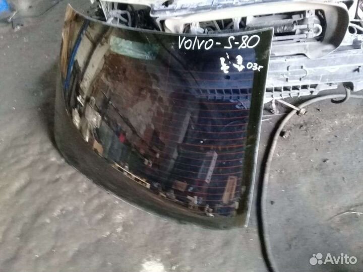 Стекло заднее Volvo S80, 2003г