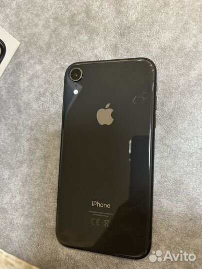 iPhone Xr, 64 ГБ