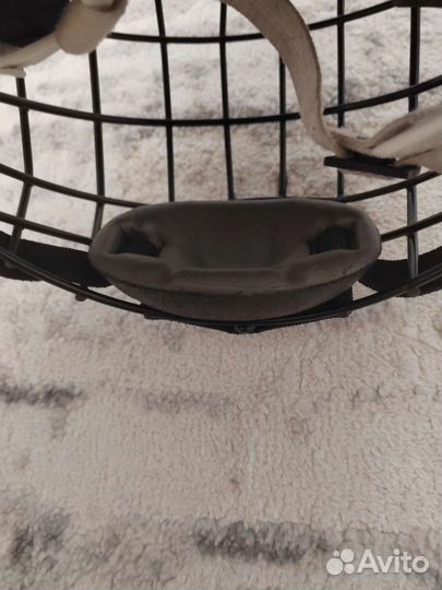 Шлем хоккейный