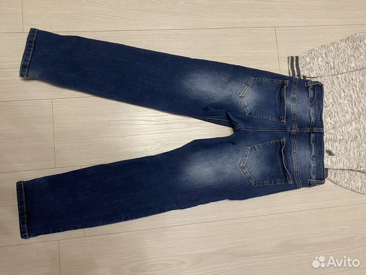 Джинсы и джемпер для мальчика р.146