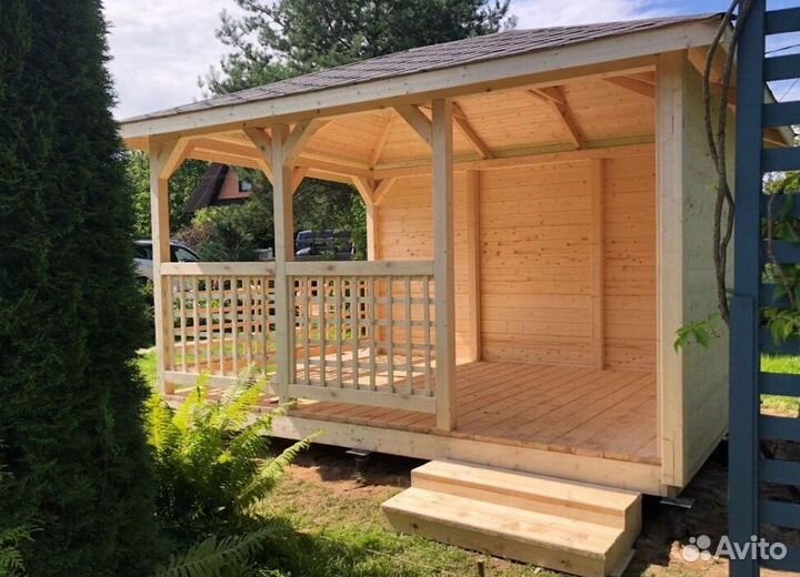 Уличная беседка