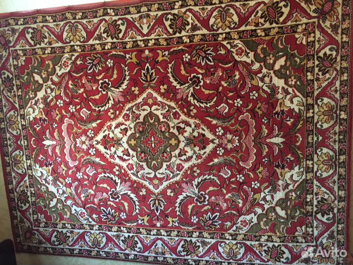 Ковёр шерстяной