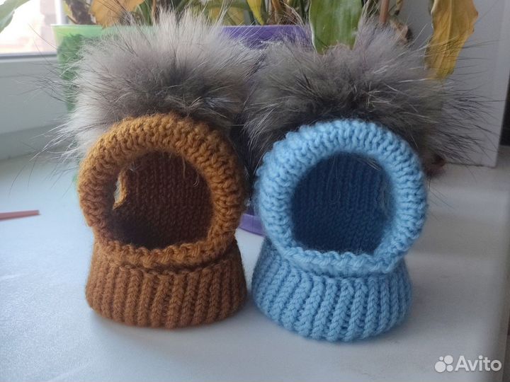 Шапка с помпоном для собачки