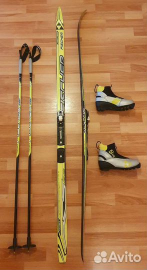 Беговые лыжи