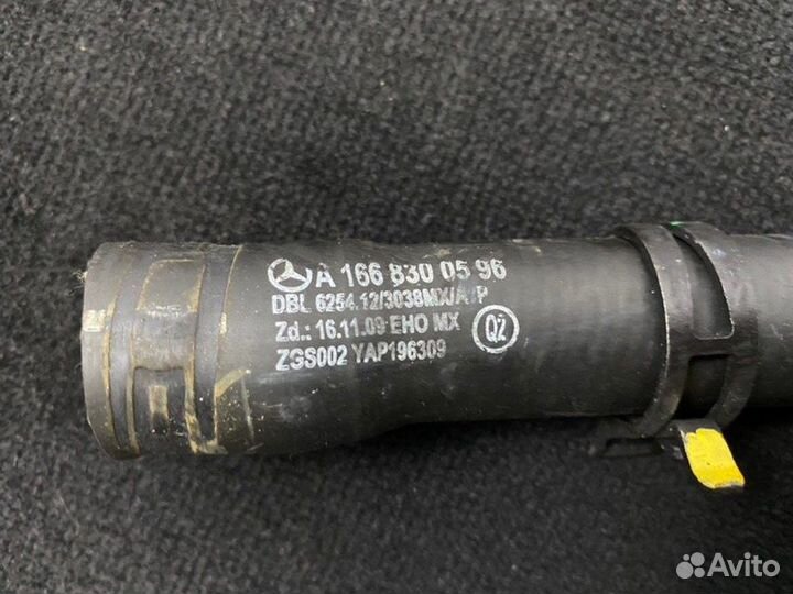 Патрубок системы охлаждения Mercedes Gls-Class