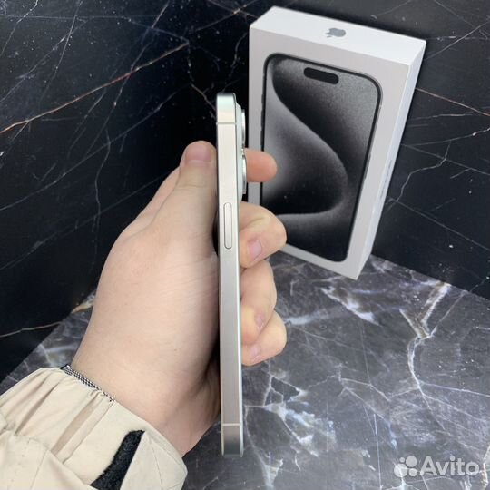 iPhone 15 Pro, 128 ГБ