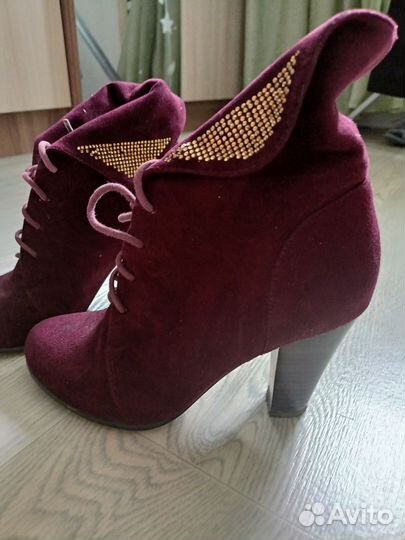 Полусапожки женские