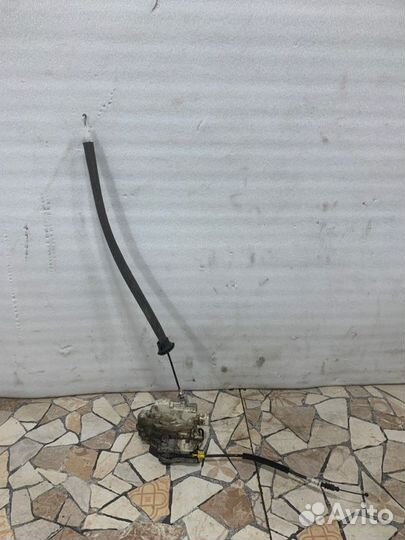 Замок боковой двери передний правый Audi A5 купе