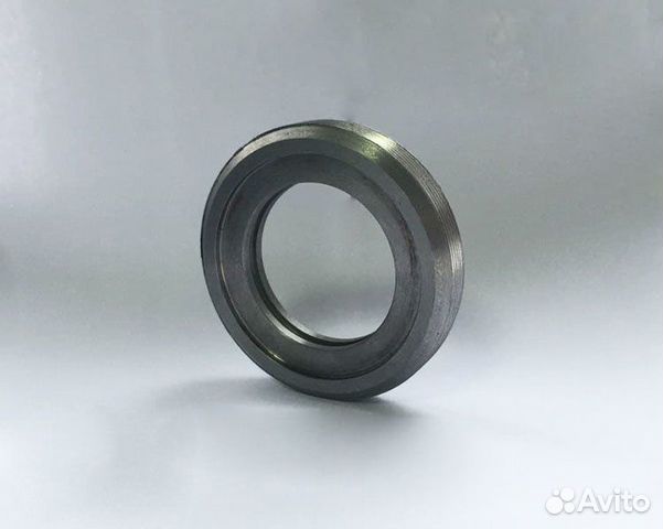 Гайка запорная крышки редуктора поворота unic 300