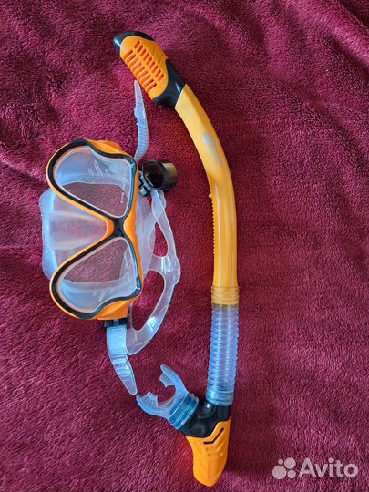 Маска для плавания