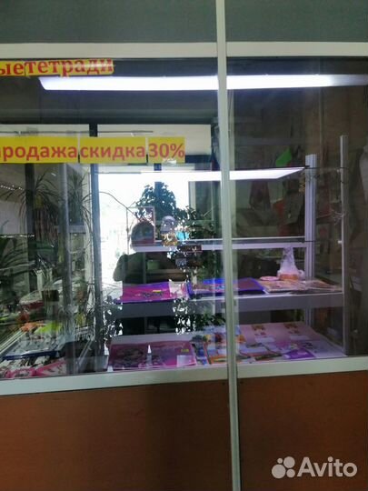 Стеклянная витрина б\у
