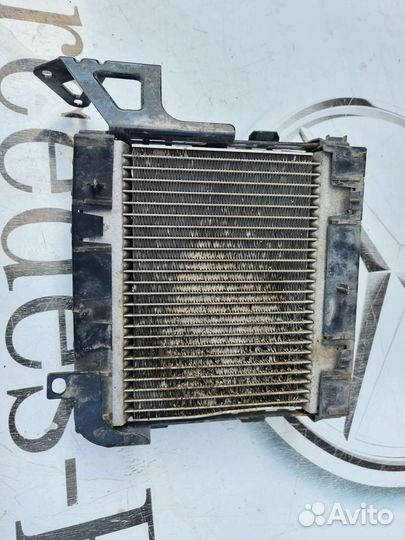 Дополнительный радиатор Mercedes W222