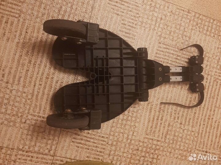 Подставка bumprider для старшего ребенка на коляс