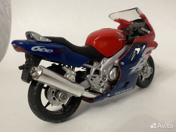 Модель игрушка Мотоцикл гоночный Honda