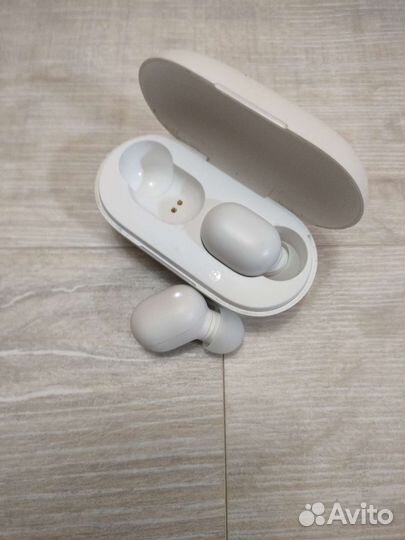Беспроводные наушники