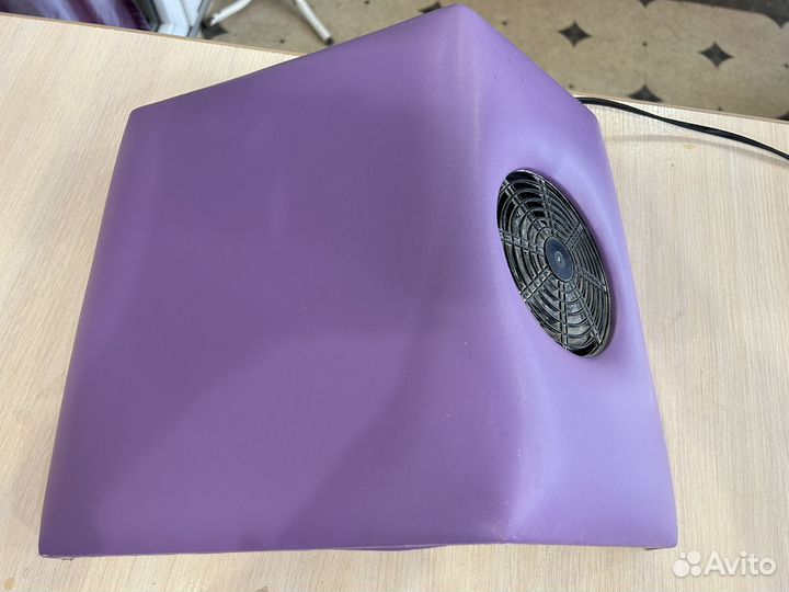 Маникюрный пылесос